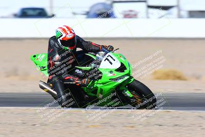 media/Jan-08-2022-SoCal Trackdays (Sat) [[1ec2777125]]/Turn 15 Inside (950am)/